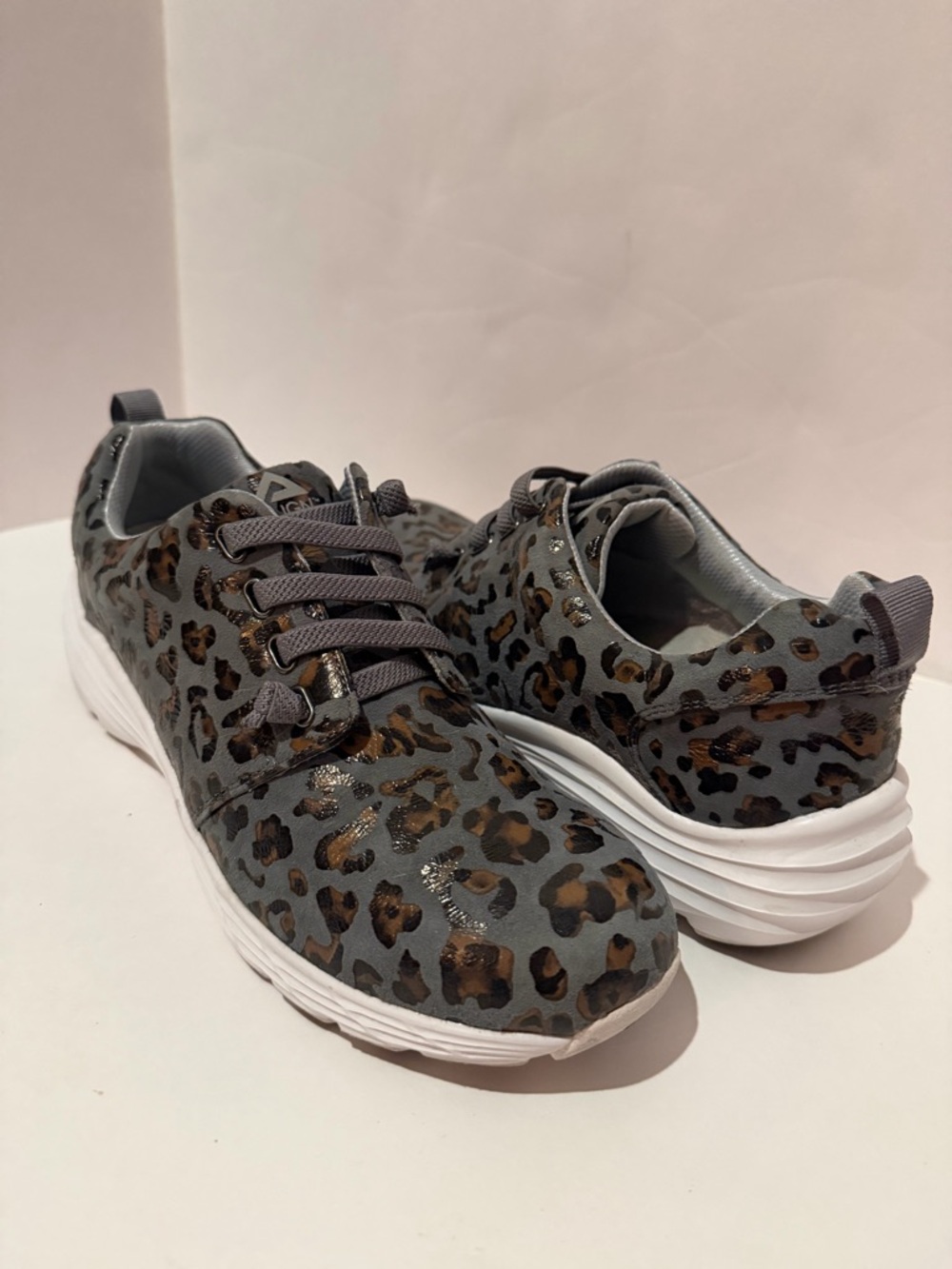 Align Slip on Velocity Gray Leopard Print Sneakers with White Sole
